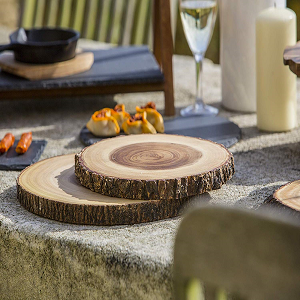 tabla de quesos, bajoplatos, decoraciÃ³n natural mesa