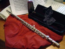 saxofon instrumento de madera